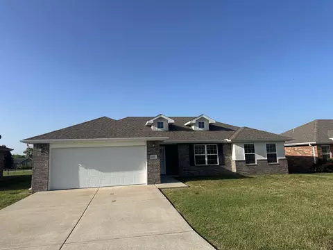 4040 E 23rd St, Joplin, MO 64804