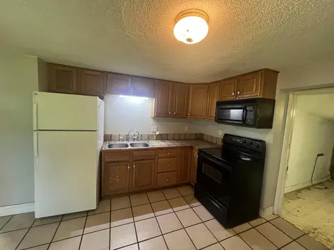 1321 N Clifton Ave, Springfield, MO 65802 photo 19