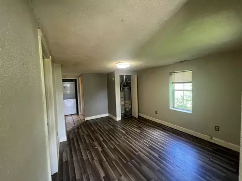 1321 N Clifton Ave, Springfield, MO 65802 photo 10