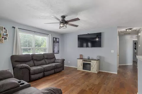 Other - 405 Lynn Dr, Clever, MO 65631 photo 3 of 8