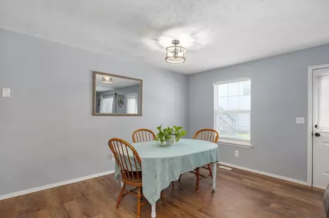 Dining - 405 Lynn Dr, Clever, MO 65631 photo 1 of 2