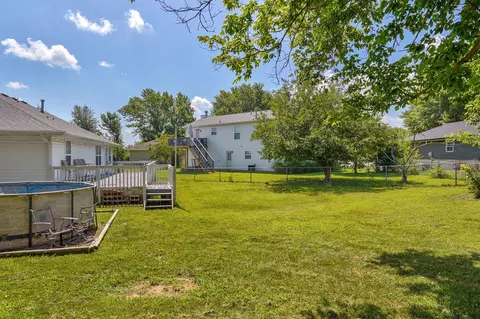 Exterior - 405 Lynn Dr, Clever, MO 65631 photo 10 of 12