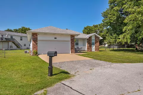 Other - 405 Lynn Dr, Clever, MO 65631 photo 1 of 8
