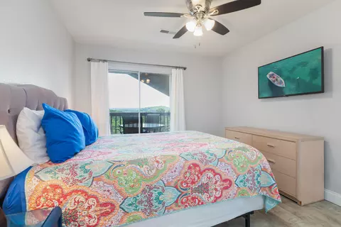 Bedroom - 39 Lantern Bay Ln # 6, Branson, MO 65616 photo 1 of 3