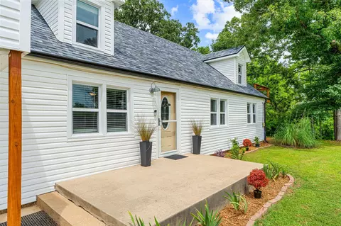 Exterior - 22059 Knob Hill Ln, Shell Knob, MO 65747 photo 5 of 11