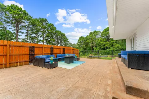 Exterior - 22059 Knob Hill Ln, Shell Knob, MO 65747 photo 10 of 11