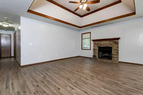 1428 W Whiteside St, Springfield, MO 65807 photo 10
