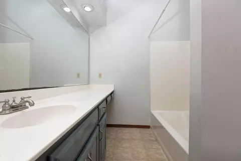 1428 W Whiteside St, Springfield, MO 65807 photo 13