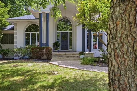 Exterior - 3770 E Turtle Hatch Rd, Springfield, MO 65809 photo 6 of 21