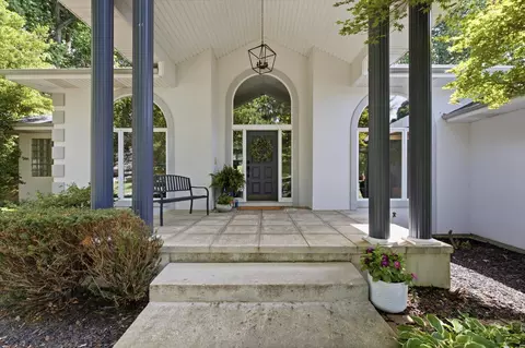 Exterior - 3770 E Turtle Hatch Rd, Springfield, MO 65809 photo 7 of 21