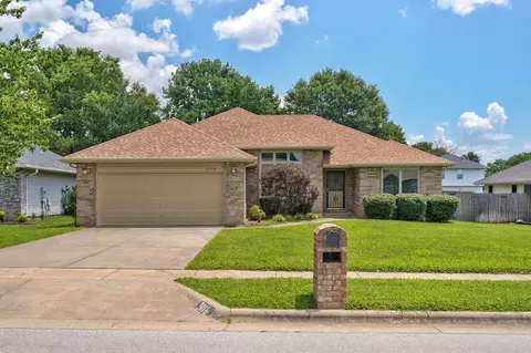 5116 S Palisades Ave, Battlefield, MO 65619