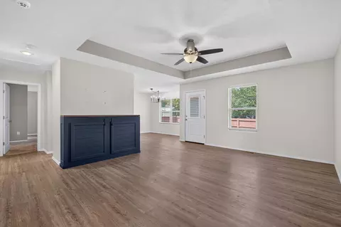 Living - 505 S Forest Ln, Republic, MO 65738 photo 1 of 3