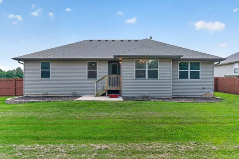 Exterior - 505 S Forest Ln, Republic, MO 65738 photo 9 of 12