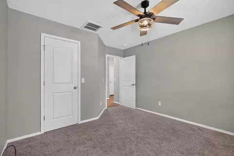 Bedroom - 505 S Forest Ln, Republic, MO 65738 photo 3 of 4