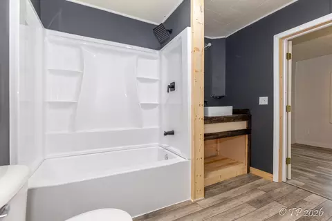 Bath - 309 S Marr St, Mountain View, MO 65548 photo 1 of 2