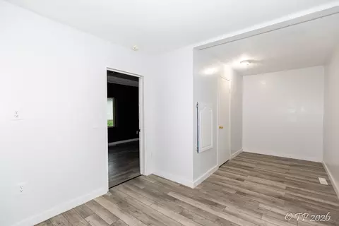 Entry Way - 309 S Marr St, Mountain View, MO 65548 photo 1 of 3