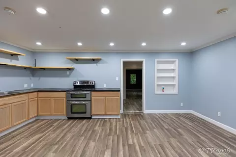 Other - 309 S Marr St, Mountain View, MO 65548 photo 2 of 10