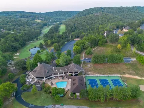 View/Area - 880 Black Forest Ln, Branson West, MO 65737 photo 2 of 8