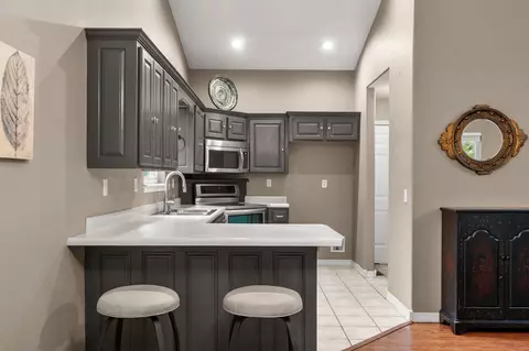 Kitchen - 161 Hideaway St, Branson, MO 65616 photo 5 of 5