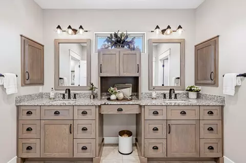 Bath - 210 Whispery Ln, Ozark, MO 65721 photo 1 of 9