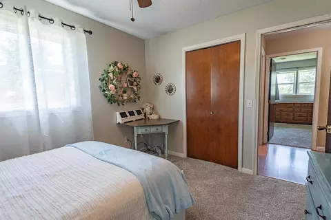Bedroom - 1905 E Webb Rd, Ozark, MO 65721 photo 5 of 9