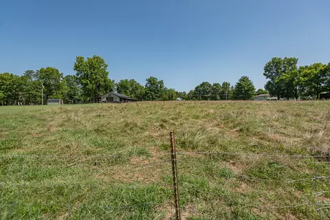 Exterior - 1905 E Webb Rd, Ozark, MO 65721 photo 26 of 27