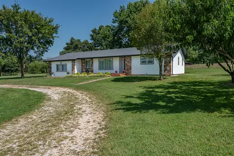 Exterior - 1905 E Webb Rd, Ozark, MO 65721 photo 3 of 27