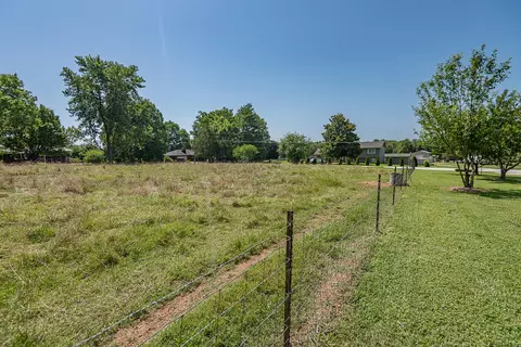 Exterior - 1905 E Webb Rd, Ozark, MO 65721 photo 27 of 27