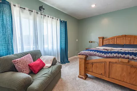 Bedroom - 1905 E Webb Rd, Ozark, MO 65721 photo 3 of 9
