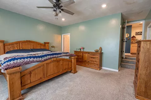 Bedroom - 1905 E Webb Rd, Ozark, MO 65721 photo 2 of 9