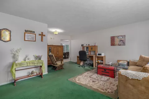 Living - 1631 N Patterson Ave, Springfield, MO 65803 photo 1 of 1