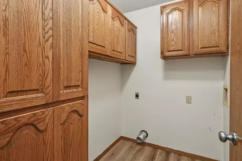 1414 E Arlington St, Springfield, MO 65803 photo 17