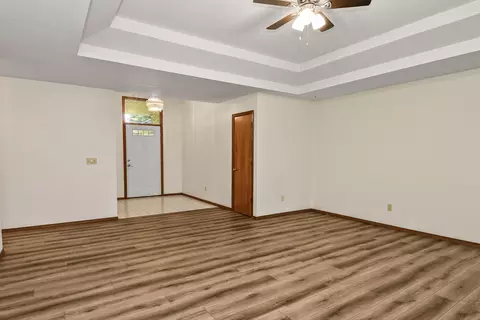 1414 E Arlington St, Springfield, MO 65803 photo 5