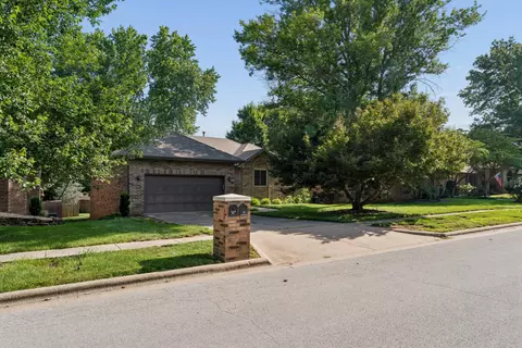 4107 E Latoka St, Springfield, MO 65809 photo 3