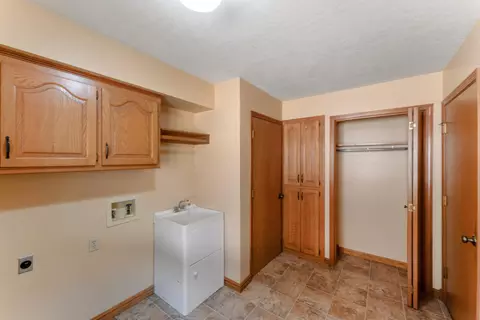 4107 E Latoka St, Springfield, MO 65809 photo 17