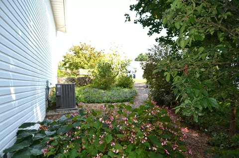 Exterior - 160 Micahs Xing, Reeds Spring, MO 65737 photo 10 of 10