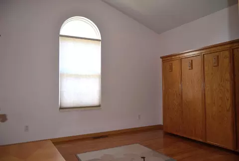 Bedroom - 160 Micahs Xing, Reeds Spring, MO 65737 photo 4 of 5
