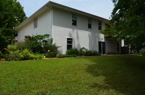 Exterior - 160 Micahs Xing, Reeds Spring, MO 65737 photo 3 of 10