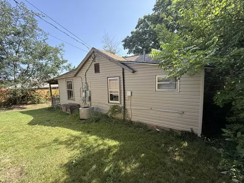 Other - 517 N 4th St, Thayer, MO 65791 photo 4 of 5