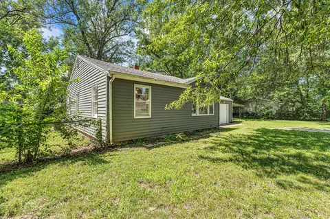 1714 W Scott St, Springfield, MO 65802 photo 3