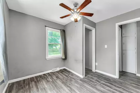 1714 W Scott St, Springfield, MO 65802 photo 16