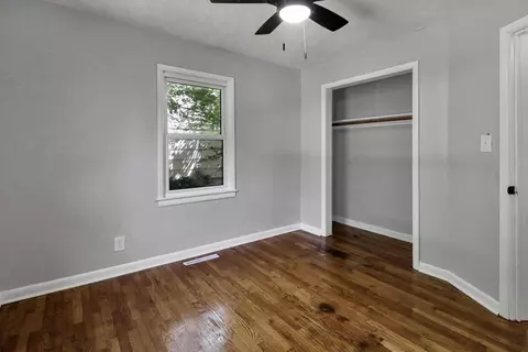 Bedroom - 429 S West Ave, Springfield, MO 65806 photo 3 of 6