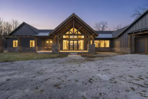 Exterior - 168 Brookside Dr, Saddlebrooke, MO 65630 photo 1 of 7
