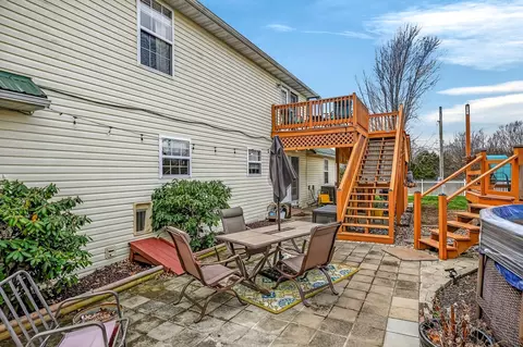 Exterior - 1519 E 515th Rd, Brighton, MO 65617 photo 8 of 12