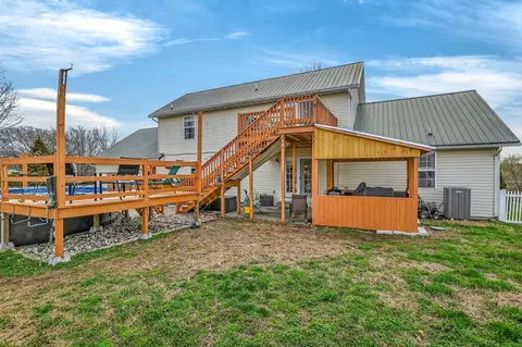 Exterior - 1519 E 515th Rd, Brighton, MO 65617 photo 5 of 12