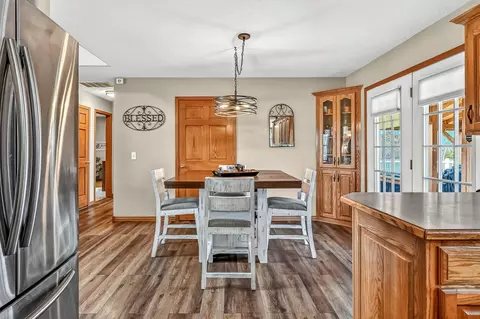 Dining - 1519 E 515th Rd, Brighton, MO 65617 photo 1 of 1
