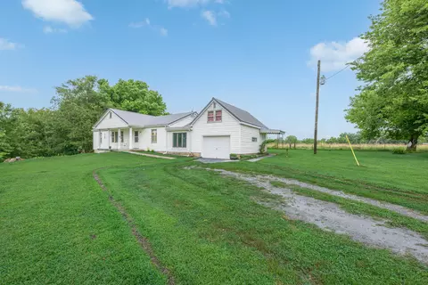 1944 Smyrna Rd, Ozark, MO 65721