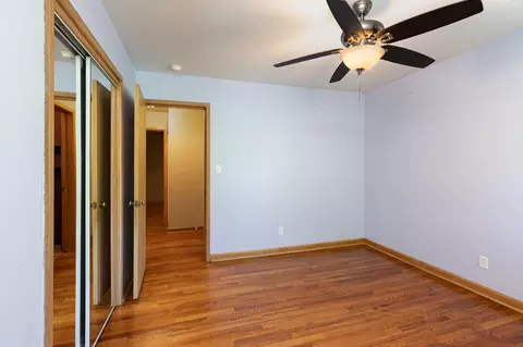 Bedroom - 1909 S Pickwick Ave, Springfield, MO 65804 photo 4 of 6