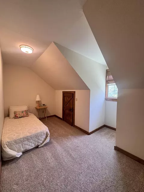 Bedroom - 7382 Route Ee Hwy, Anderson, MO 64831 photo 4 of 4