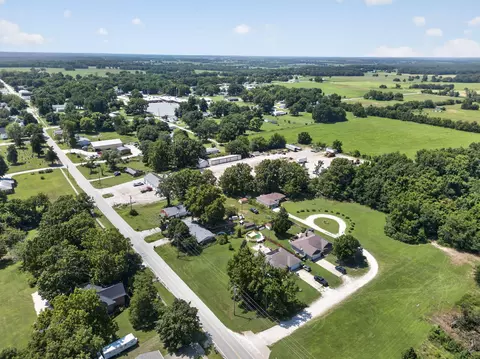 000 E Craven Ln, Walnut Grove, MO 65770 photo 3